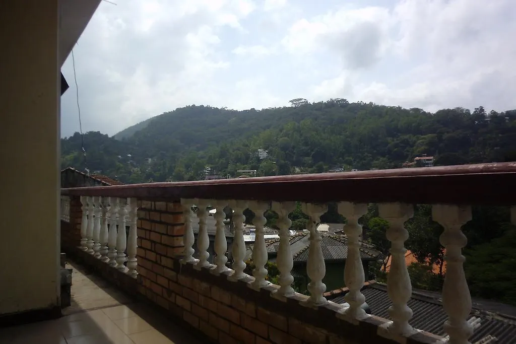 Umaya Holiday Inn 康提 2*,  斯里兰卡